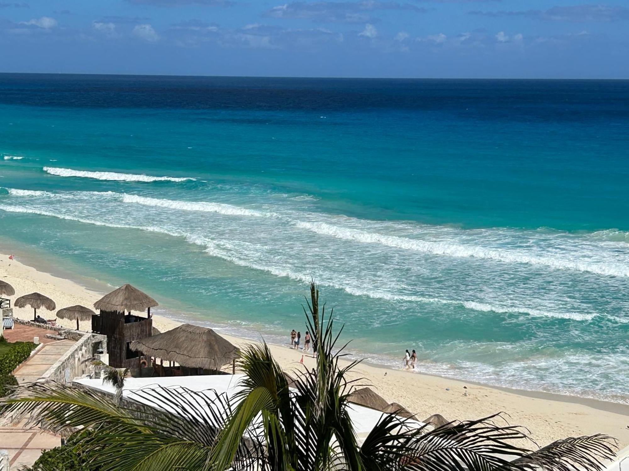 Solymar Beach Condos Cancún Exterior foto